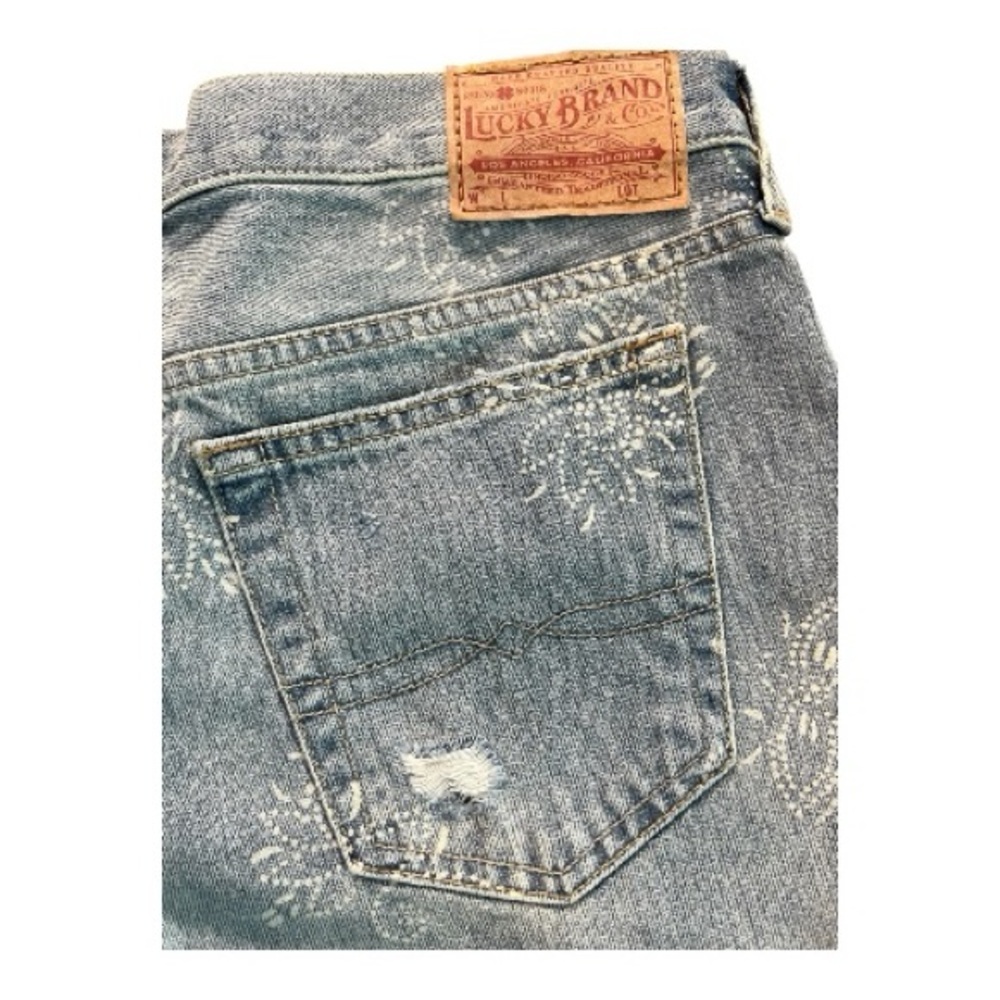 💙🤍 EUC LUCKY BRAND Light Wash “The Boyfriend Short” Denim Shorts | Sz 6 / 28 - Picture 3 of 8